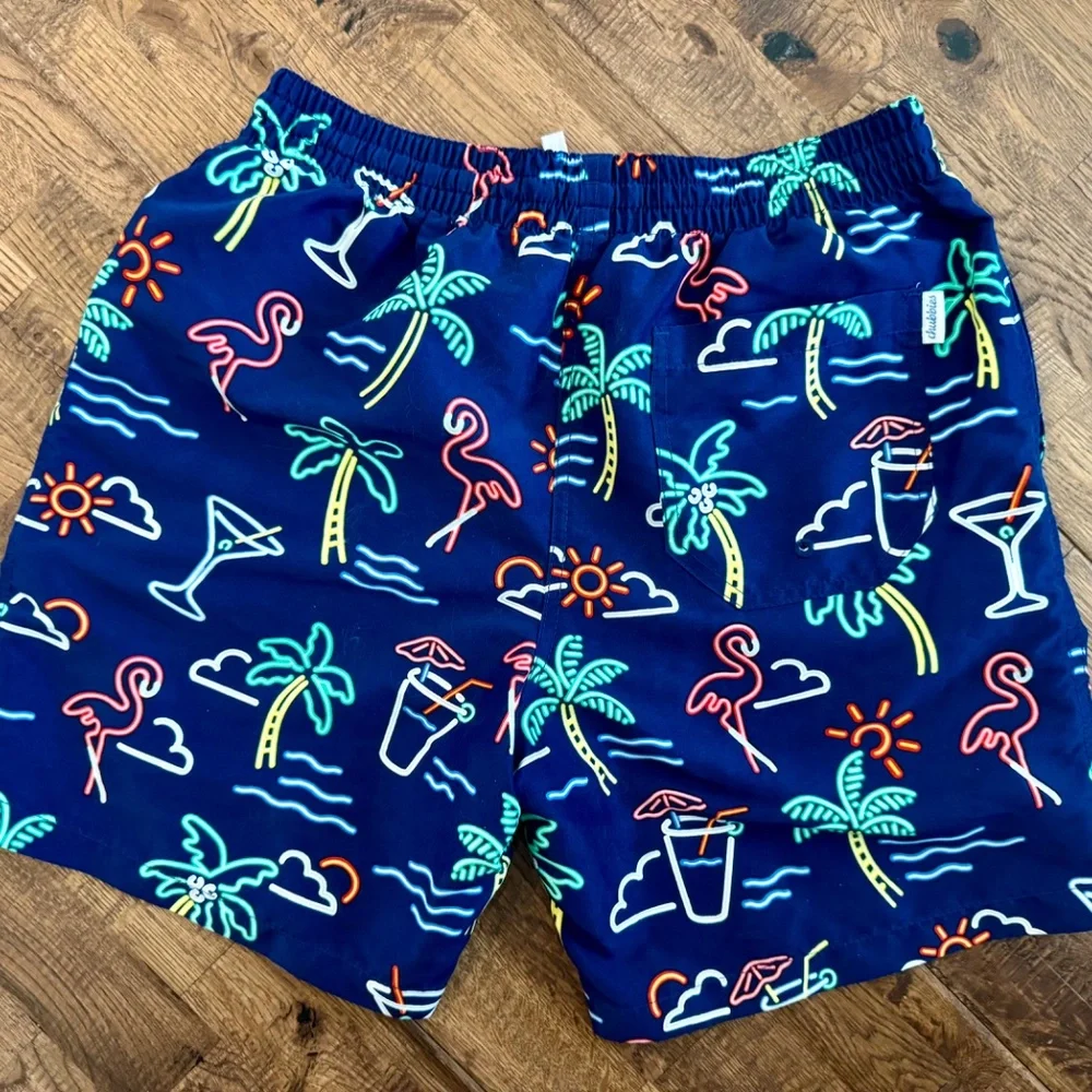 New Chubbies The Neon Lights Swim Trunks Mens Size S 5.5